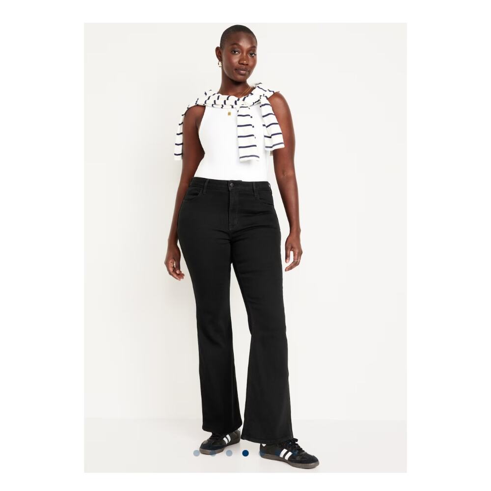 Old Navy Black Extra High Rise Flare Jeans Sz.8 NWT